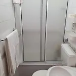 Pensao Prata * Lisbona