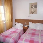 Affittacamere Pensao Prata Lisbona