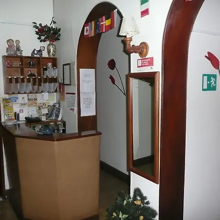 بيت ضيافة Pensao Prata