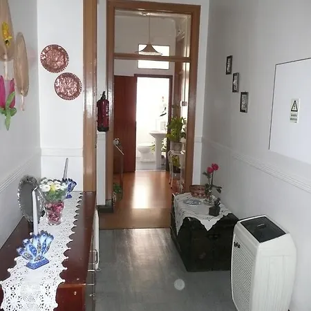 بيت ضيافة Pensao Prata *