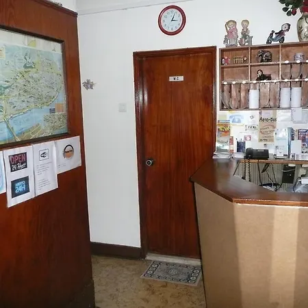 بيت ضيافة Pensao Prata